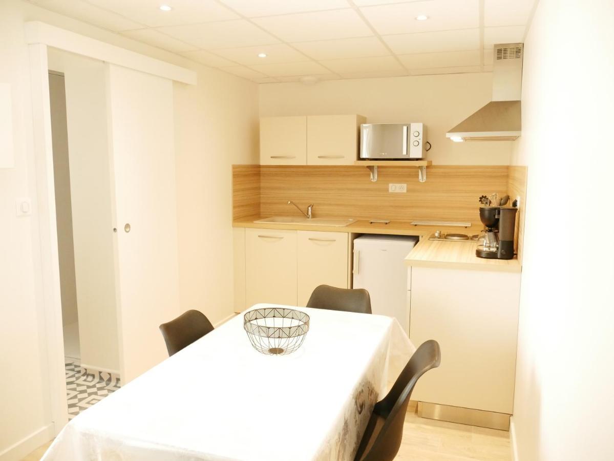 Appartement Avec Chambre - Entree Spa Incluse Бурбон-Ланси Экстерьер фото