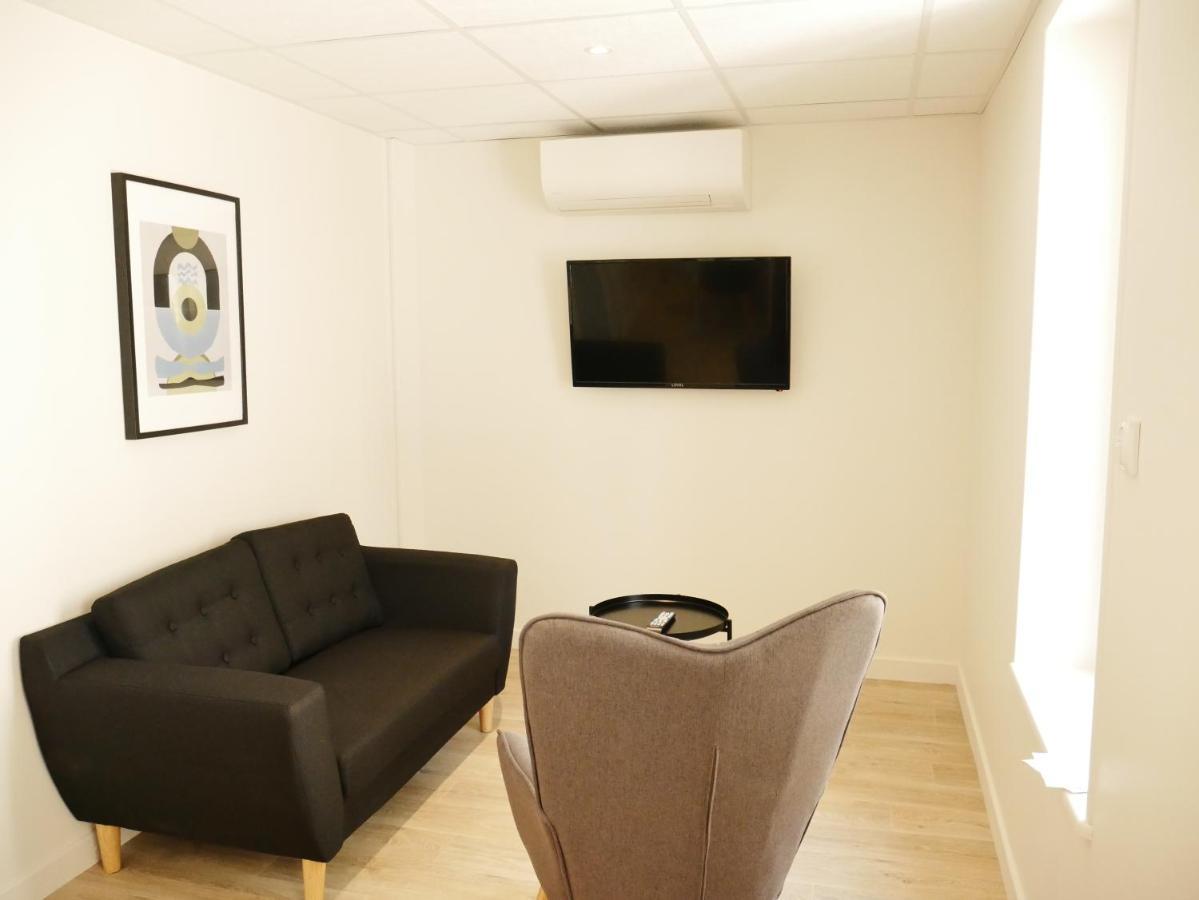 Appartement Avec Chambre - Entree Spa Incluse Бурбон-Ланси Экстерьер фото