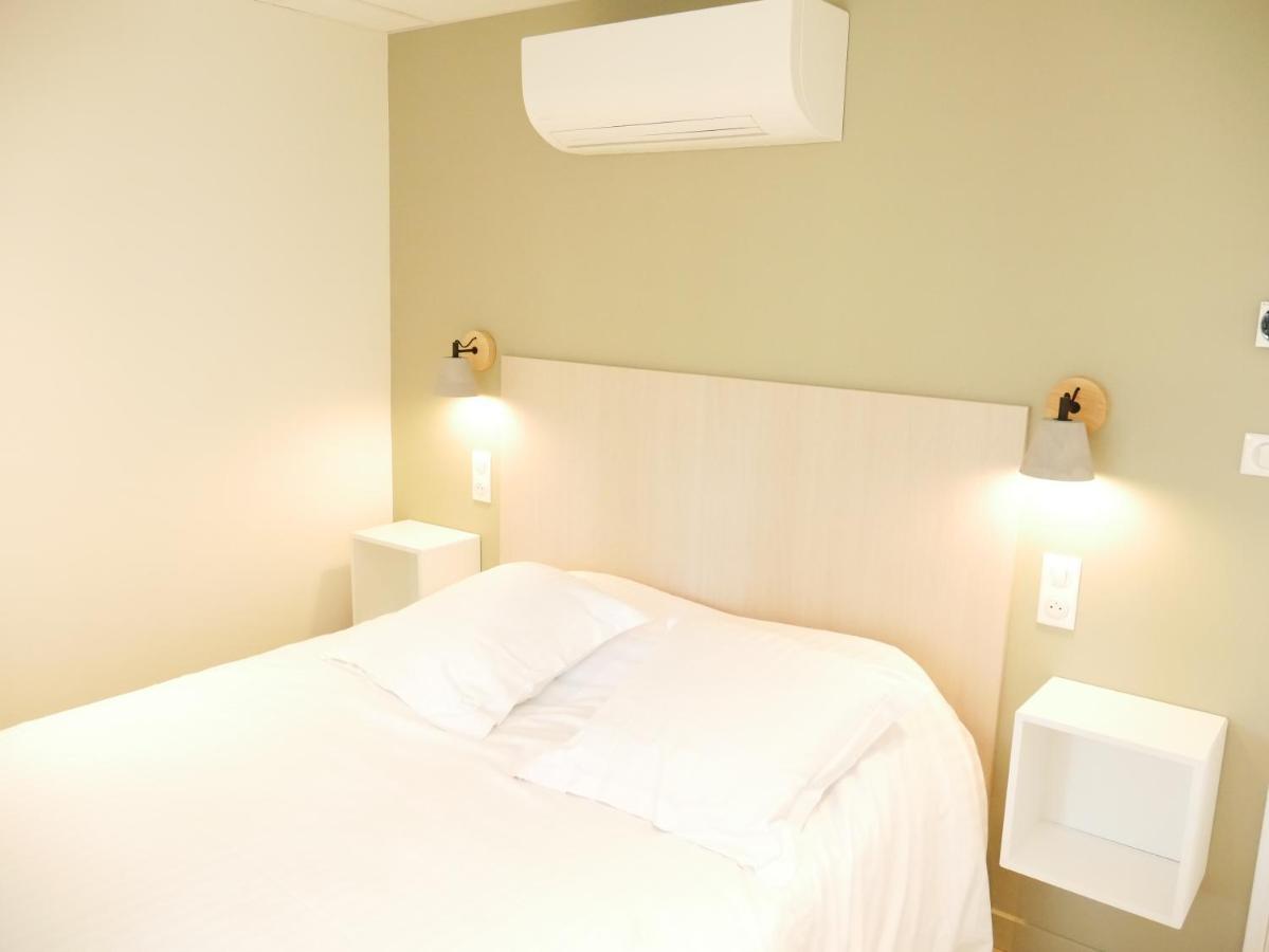 Appartement Avec Chambre - Entree Spa Incluse Бурбон-Ланси Экстерьер фото